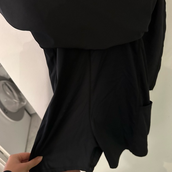 A&F active dress with skort - Abercrombie & Fitch - Picture 3 of 4